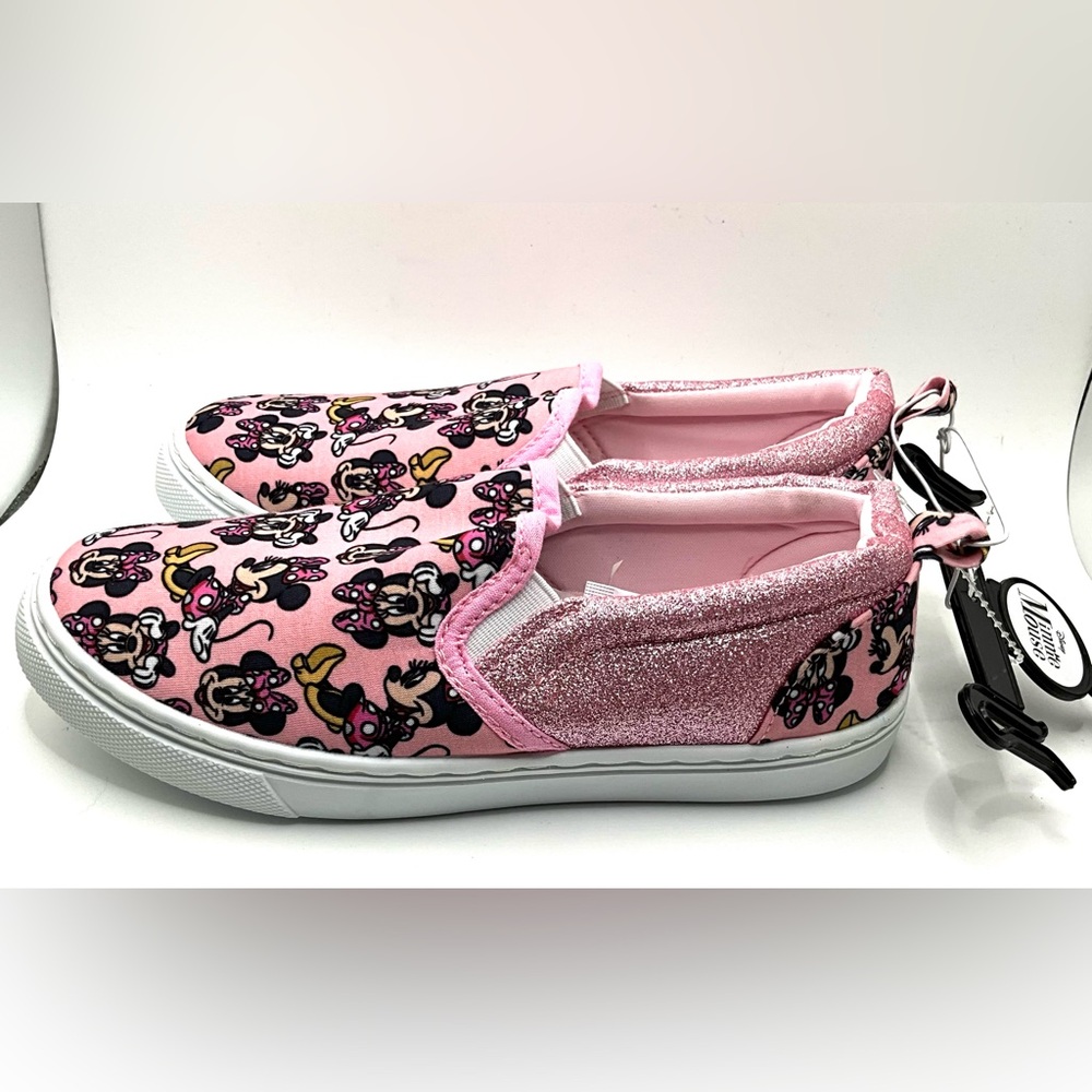 Disney Minnie Mouse Pink sparkling slip on  Sneakers for kids size 3